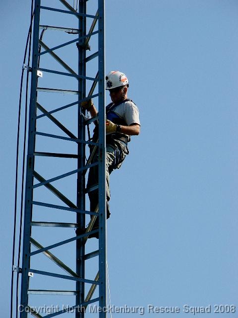 cell_tower_rescue_03